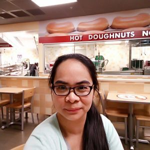 Meet your Posher, Cecille